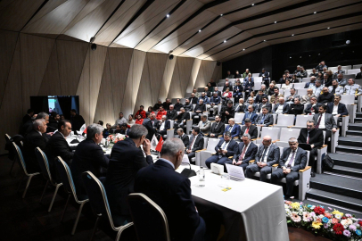 Bakan Kacır'ın Sakarya programına Tever'den teşekkür