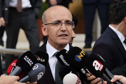 Şimşek: Cari açık 2026'da da sürdürülebilir seviyelerde kalacak