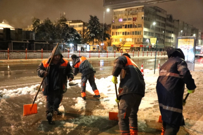 Kayseri Melikgazi karla mücadele için sahada