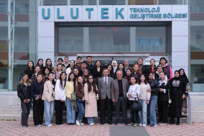 ULUTEK, Kazakistanlı öğrencileri ağırladı